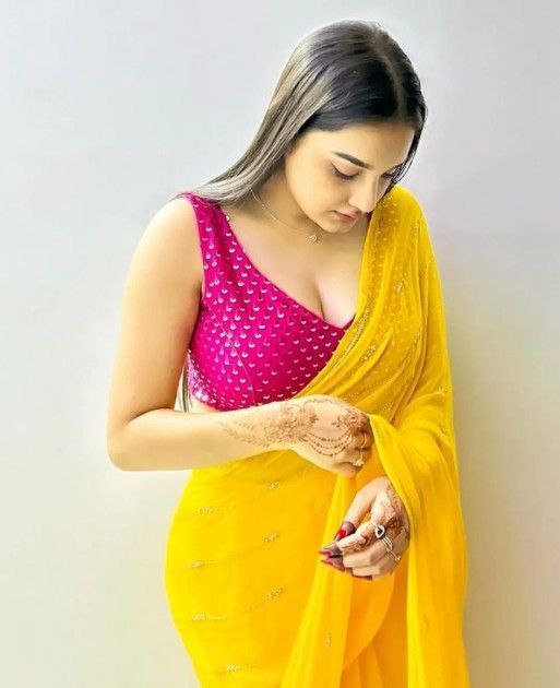 sexy girl whatsapp number